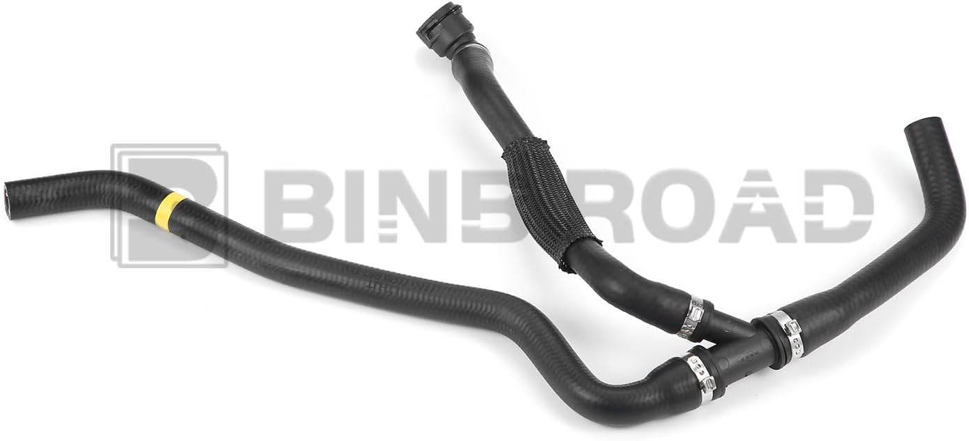 11537526941 Coolant Pipe Water Pump to Oil Radiator Water Pipe